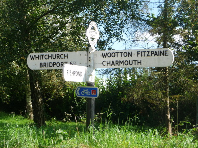 Wootton Fitzpaine: Wootton Cross finger-post
