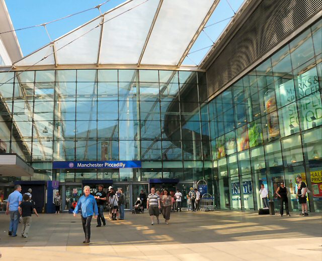 Manchester Piccadilly Station © Gerald England :: Geograph Britain and ...