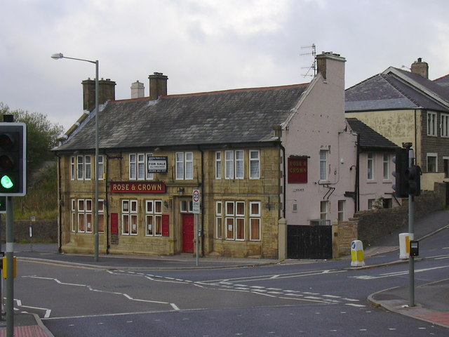 Rose & Crown Manchester Road Burnley... © Robert Wade ...