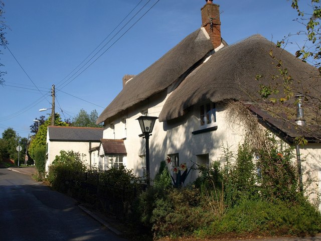 Rose Cottage, Tedburn St Mary © Derek Harper cc-by-sa/2.0 :: Geograph ...