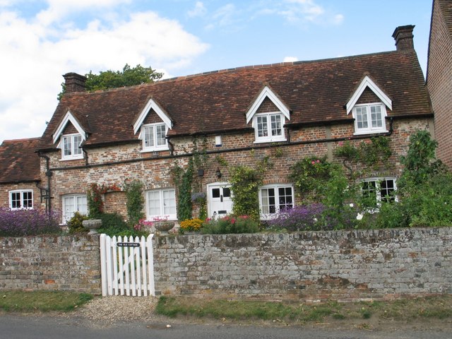 Cottages at Lee, Buckinghamshire