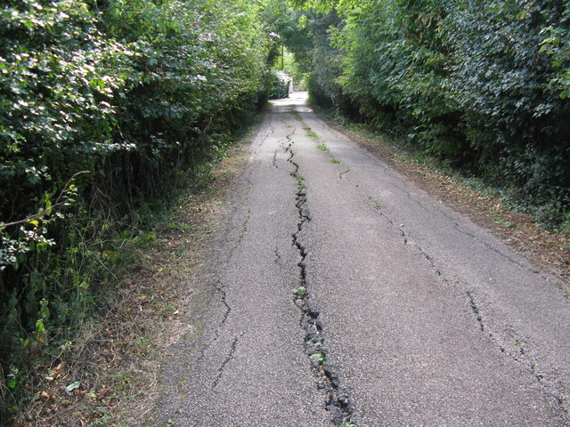 Subsidence on road to Lane End Farm