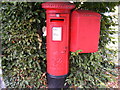 TL7205 : Tabors Hill George VI Postbox by Geographer