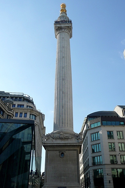The Monument from Pudding Lane © Graham Horn cc-by-sa/2.0 :: Geograph