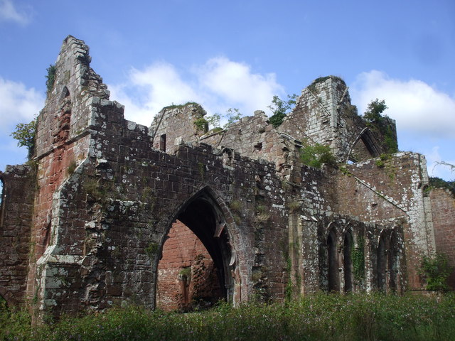 Ruins of Calder Abbey \u00a9 John Lord cc-by-sa\/2.0 :: Geograph Britain and Ireland