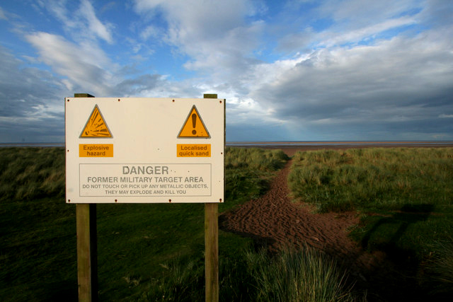 Warning Sign, Goswick Sands © Mark Anderson :: Geograph Britain and Ireland