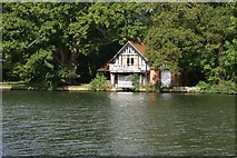 SU6277 : Boathouse over the river by Bill Nicholls