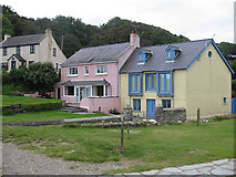 SN0140 : Beachfront properties, Cwm-yr-Eglwys by Pauline E