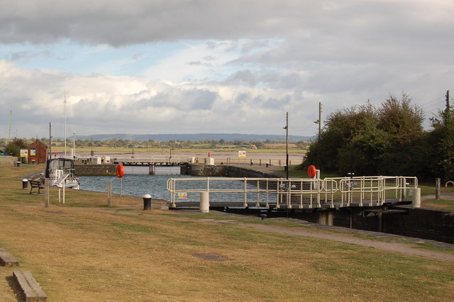 Lock at Lydney harbour