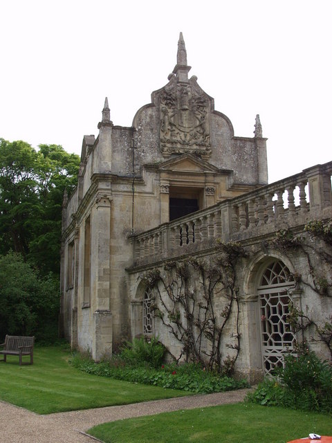 Burford Priory old Chapel © Ian Cardinal :: Geograph Britain and Ireland