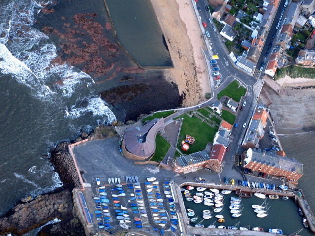 North Berwick harbour and Seabird Centre from the air