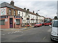 E5 bus in Sussex Road