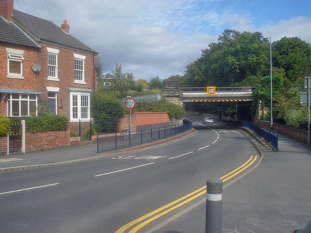 Railway bridge over Tamworth Road