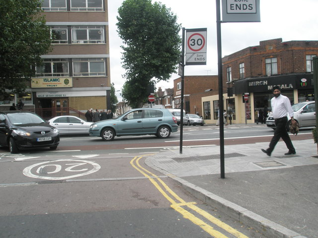 Junction of The Broadway and Lancaster Road