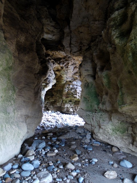 Cave, Seaham Beach