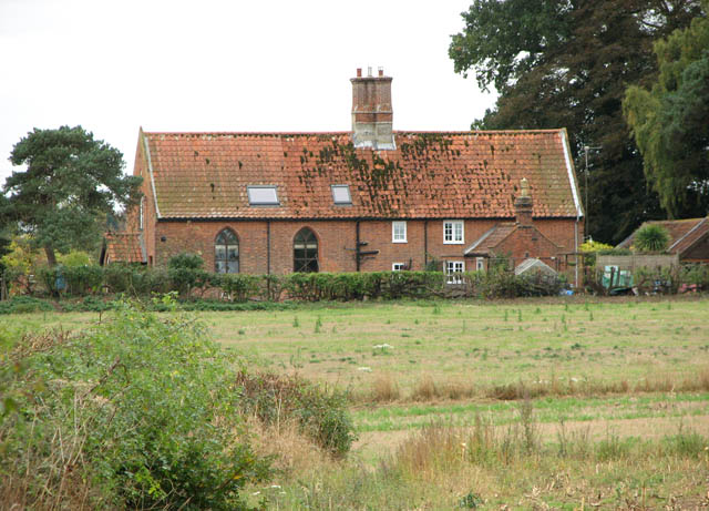 Cottages adjoining the church in Ashby St Mary