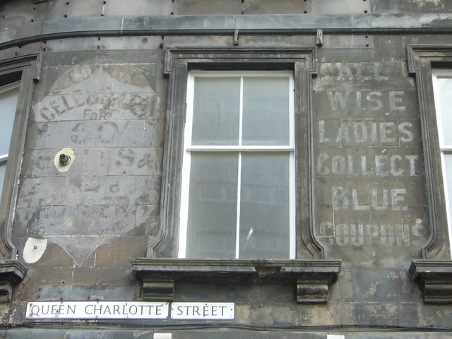 Faded advertisements, Queen Charlotte Street
