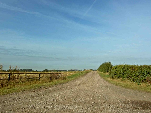 Farm track to Hockerton Moor Farm