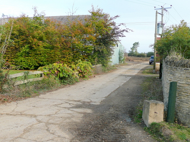 Footpath and farm road