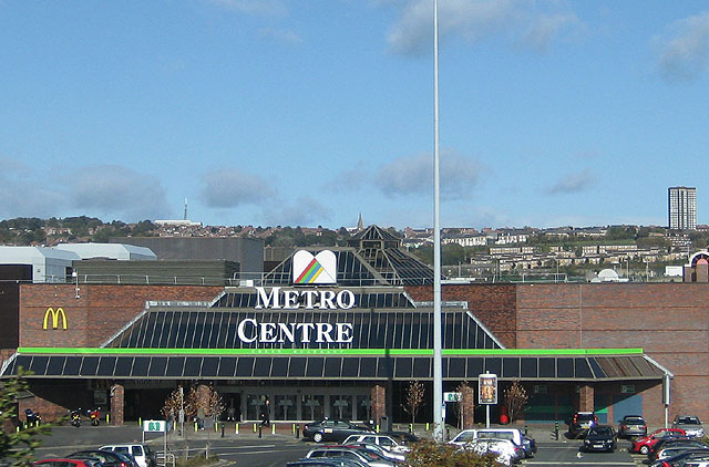 Metro Centre © Pauline E cc-by-sa/2.0 :: Geograph Britain and Ireland