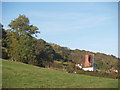 Bwthyn o ardull Celf a Chrefft /  Arts and Crafts style cottage