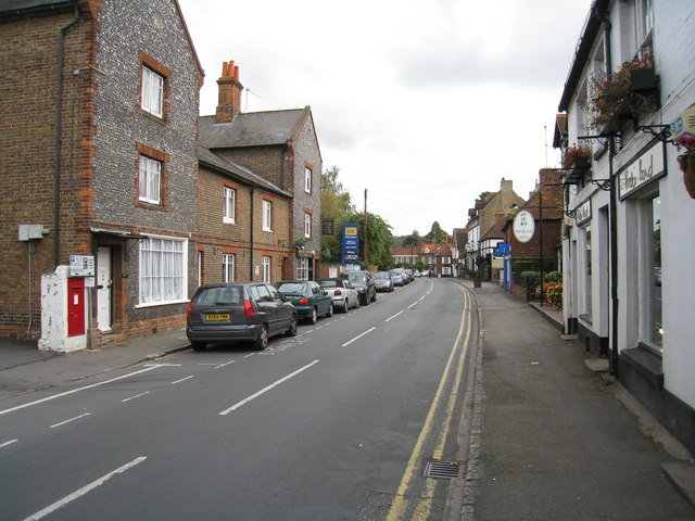 Cookham High Street © Logomachy :: Geograph Britain and Ireland