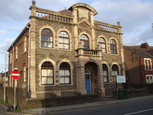 Taibach Library © John Lord cc-by-sa/2.0 :: Geograph Britain and Ireland