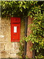 Shaftesbury: postbox № SP7 22, Lower Blandford Road