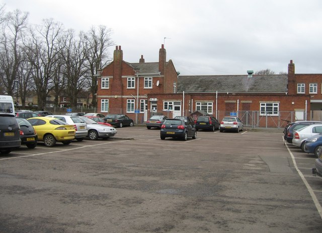 Ely visitors car park © Mr Ignavy cc-by-sa/2.0 :: Geograph Britain and ...