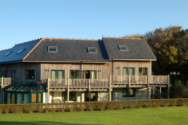 Self-catering accommodation for golfers on the Tregena Estate