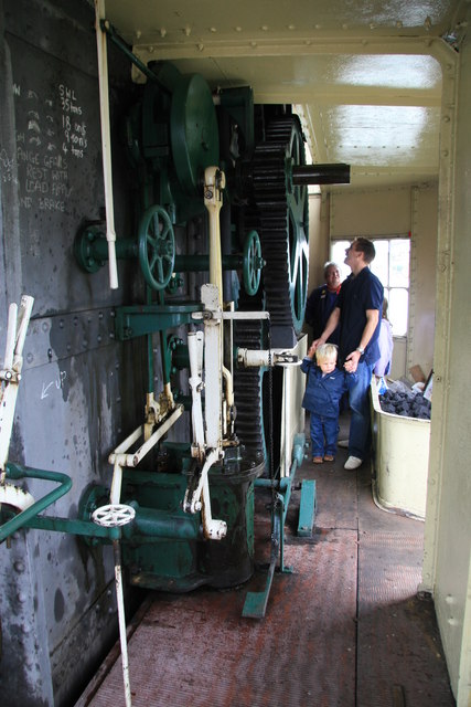 Fairbairn type steam crane, Bristol