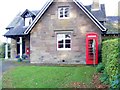 Telephone box, Meikleour