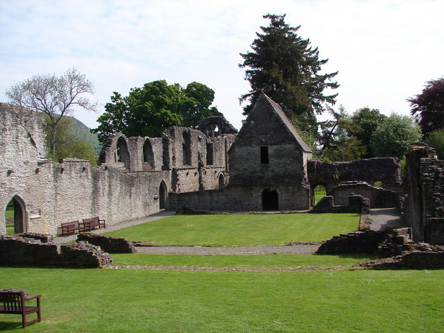 Inchmahome Priory Ruin