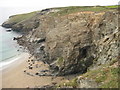 SX0587 : Hole Beach by Philip Halling