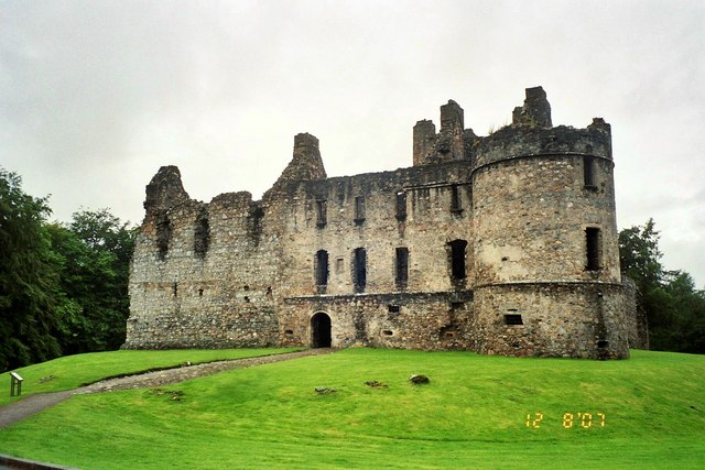 Balvenie Castle © Astrid H :: Geograph Britain and Ireland