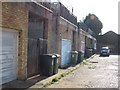 Lock-up Garages, Tring