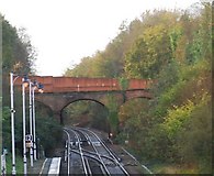 TQ7515 : A2100 bridge over the railway at Battle by N Chadwick