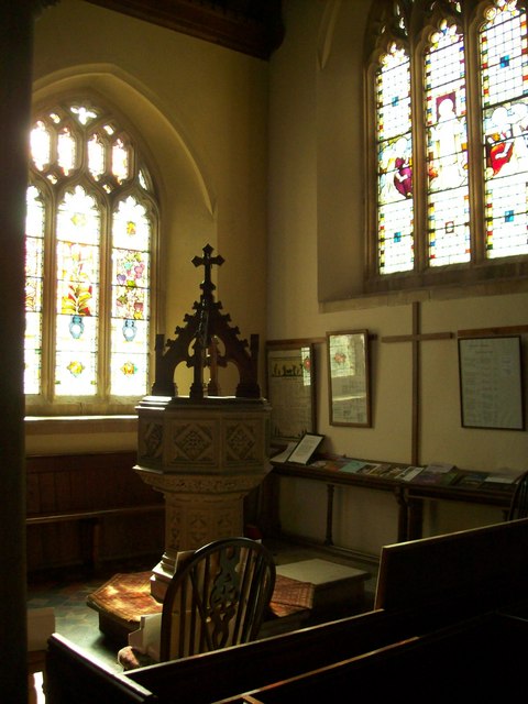 Interior of Shobrooke Church Devon © Liz Moon :: Geograph Britain and ...