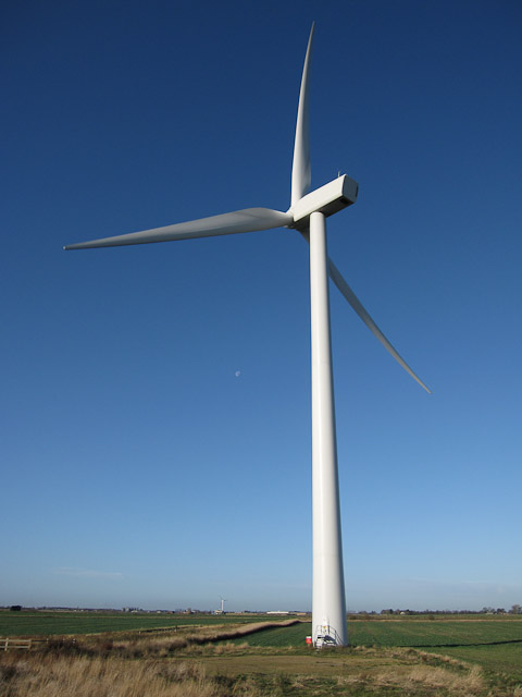 Stags Holt wind turbine © Hugh Venables cc-by-sa/2.0 :: Geograph ...