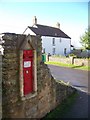 Postbox, Seend Cleeve