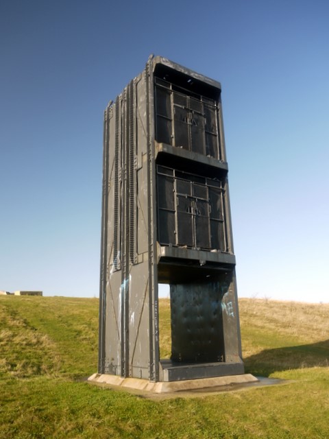 Pit Cage Monument