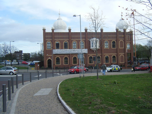 Guru Nanak Sikh Gurdwara © Colin Pyle cc-by-sa/2.0 :: Geograph Britain ...