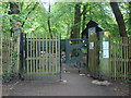 Highgate Wood, Bridge Gate entrance