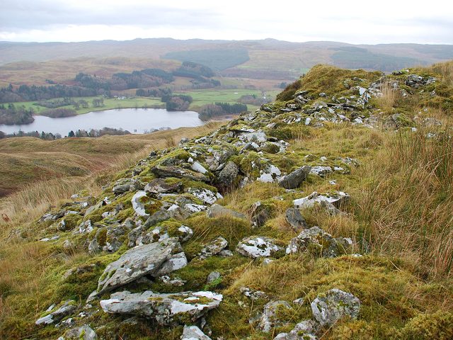 Hill fort on Creag a'Chapuill