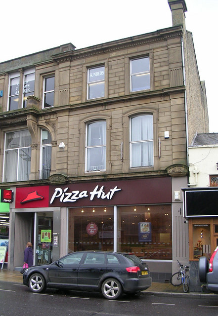 Pizza Hut - Main Street