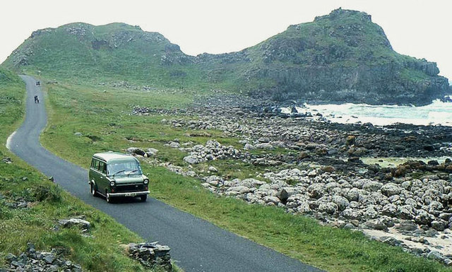 The Giant's Causeway bus