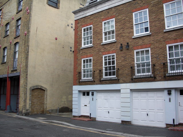 Watermans Arms pub (site of) 11, Rotherhithe Street, London, SE16