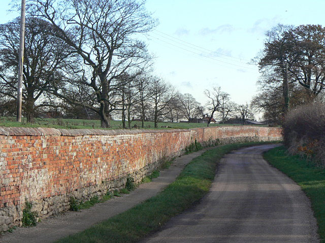 Stoke Hall Wall © Alan Murray-Rust :: Geograph Britain and Ireland