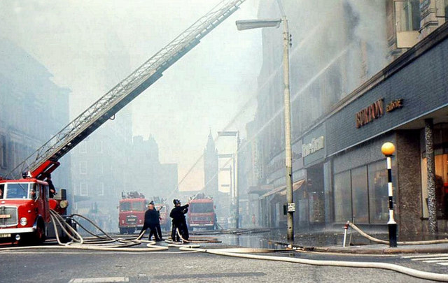 Fire at Woolworths, Belfast (1970)