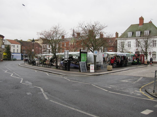 Horncastle - Market Day © Alan Heardman :: Geograph Britain and Ireland